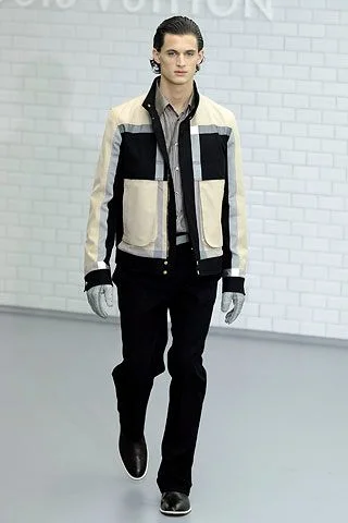 Look 4